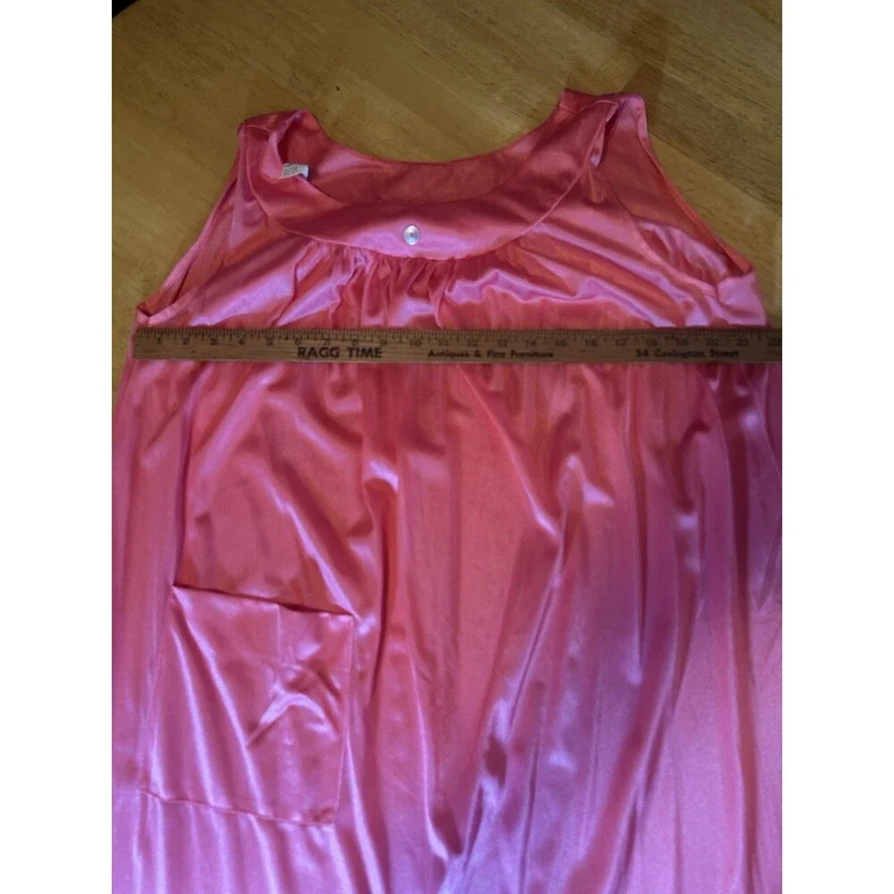 Vintage Coral Pink Robe & Gown Set Button Front 2 Pc USA Pocket L Nylon